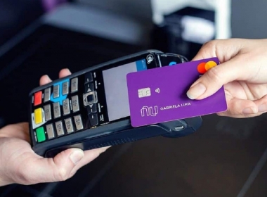 Noi reguli ce vizează plățile online și contactless – autorizări suplimentare și PIN la fiecare a 6-a plată contactless