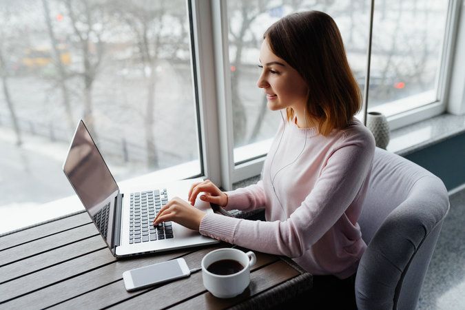 Freelancingul, reglementat de Guvern: 15% impozit și proceduri simplificate