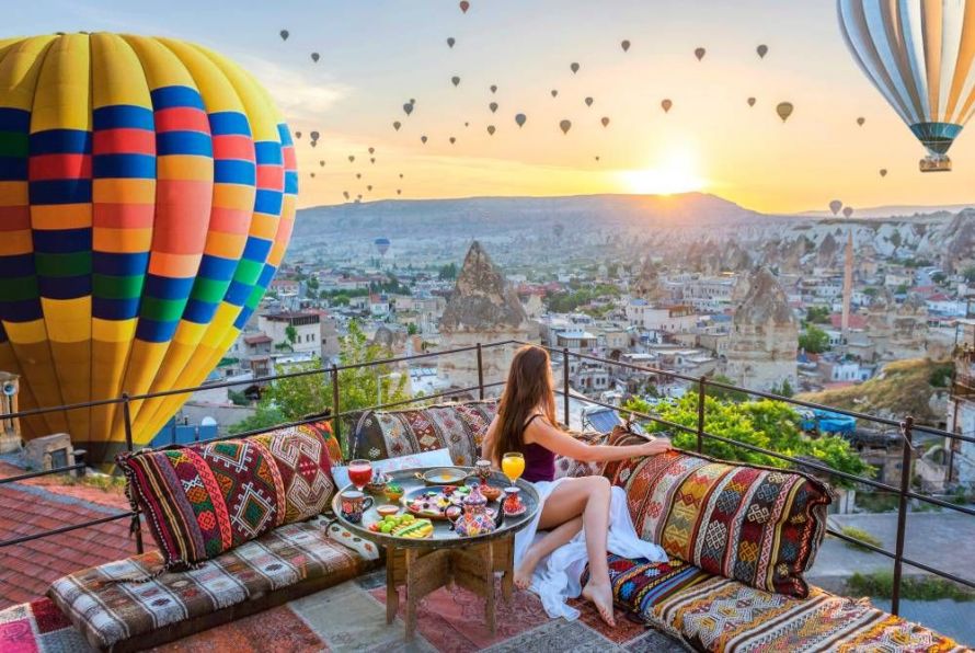 Cardul Visa de la EuroCreditBank îți aduce vacanța de vis în Turcia