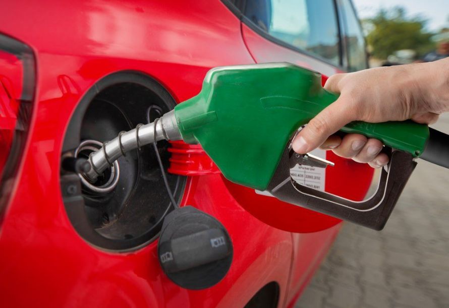 Antreprenorii pot economisi la carburanți oriunde în lume: Moldindconbank prelungește promoția Business Mastercard