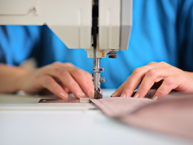 Firmele din industria prelucrătoare au declarat și plătit mai mulți bani la stat după vizitele Fiscului