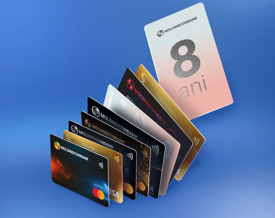 Moldindconbank prelungește durata cardurilor la 8 ani și reduce consumul de plastic