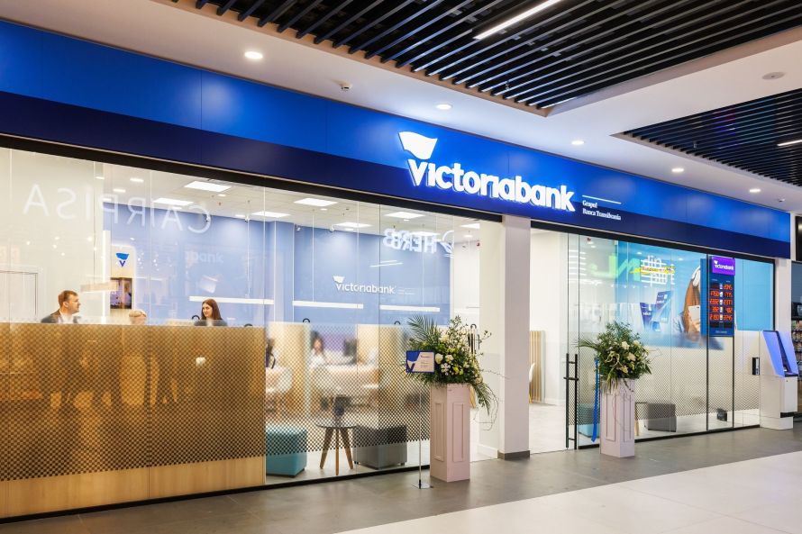 Victoriabank actualizează unele comisioane pentru plățile la ghișeu și prin VB24