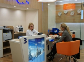 (foto) Promsvyazbank a lansat propriul concept de filială modernă – cafea gratis, distracții pentru copii și standarde înalte de deservire