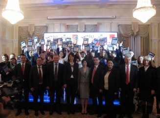 Burse de Merit 2013 pentru cei mai buni studenţi ai ţării, cu suportul financiar al Moldova Agroindbank și Orange Moldova