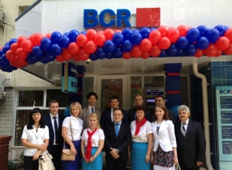(foto) BCR Chișinău a deschis o nouă agenție pe strada Grigore Ureche din Chișinău