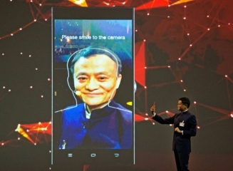 (video) Chinezii de la Alibaba dezvoltă tehnologia care va permite înlocuirea parolelor cu un selfie