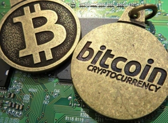 Moneda virtuală Bitcoin – între comoditate și risc