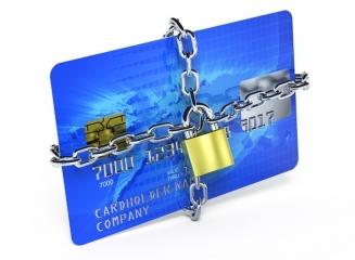 Premieră în România: 3.000 de euro daune morale pentru blocarea unui card fără anunț în prealabil