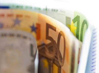 Cele mai profitabile depozite bancare în euro (mai 2015)