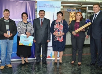 Moldindconbank a premiat primii câştigători ai campaniei  „Primeşti bani – Călătoreşti cu Moldindconbank!”