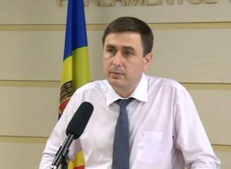 V. Ioniță: “Cetăţenii Moldovei nu sunt atât de bogaţi pentru a achita impozite pentru dobânzile obţinute din depozitele bancare”
